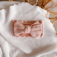 Load image into Gallery viewer, Knit Topknot - Pink Lemonade