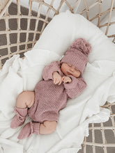 Load image into Gallery viewer, Chunky Knit Beanie - Lilac