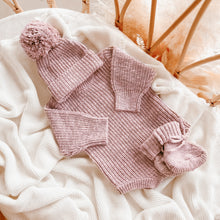Load image into Gallery viewer, Chunky Knit Beanie - Lilac