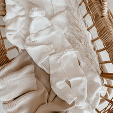 Load image into Gallery viewer, Mini Knit Pants - Milk