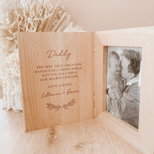 Load image into Gallery viewer, Father&#39;s Day &#39;Hand &amp; Heart&#39; Quote Personalised Wooden Photo Frame